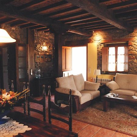Hotel Casa De Aldea La Pumariega Caces Esterno foto