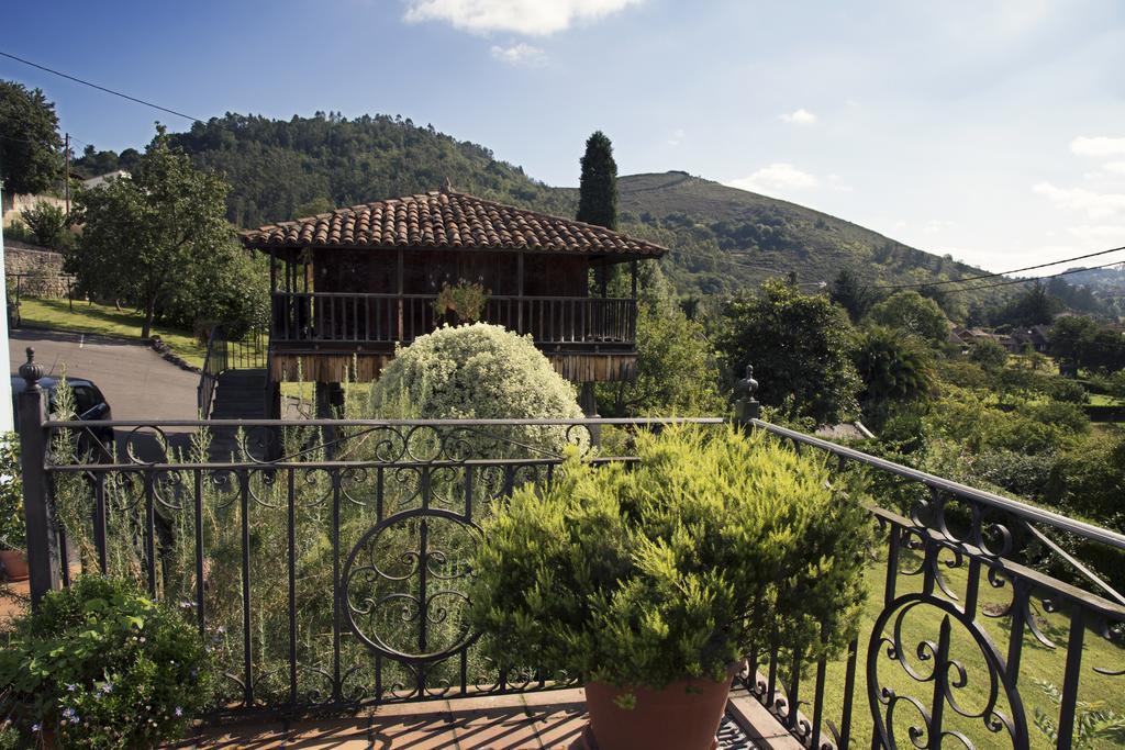 Hotel Casa De Aldea La Pumariega Caces Esterno foto